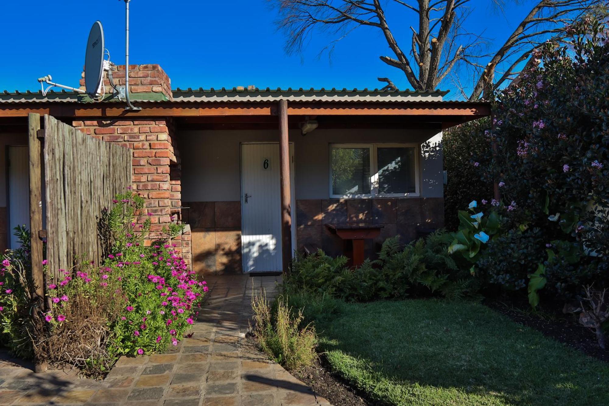 Mountain Breeze Log Cabins Stormsrivier Exterior photo